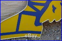 VINTAGE GOODYEAR TIRES FLYING FOOT GAS SIGN SHOE DECOR Garage Gas Oil