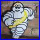 Vintage-Michelin-Man-Tires-Porcelain-Advertising-Door-Sign-Wheels-Tire-9-X-7-01-wse