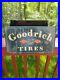 Vintage-Original-BF-GOODRICH-Tires-Advertising-Tire-Stand-Display-Sign-Gas-Oil-01-dje