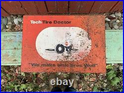 Vtg 50s 60s TECH TIRE DOCTOR Rolling Display Rack Shelf Cabinet with Mechanic Guy